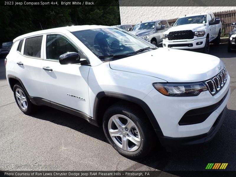 Bright White / Black 2023 Jeep Compass Sport 4x4