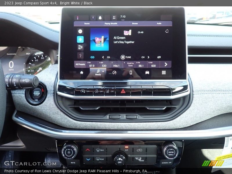 Bright White / Black 2023 Jeep Compass Sport 4x4
