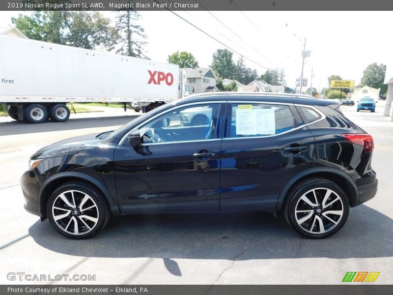 Magnetic Black Pearl / Charcoal 2019 Nissan Rogue Sport SL AWD