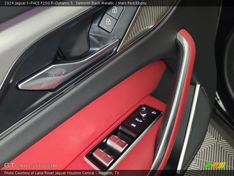 Door Panel of 2024 F-PACE P250 R-Dynamic S