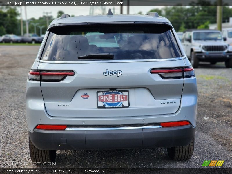 Silver Zynith / Global Black 2023 Jeep Grand Cherokee L Limited 4x4