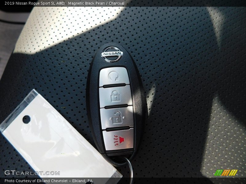 Keys of 2019 Rogue Sport SL AWD
