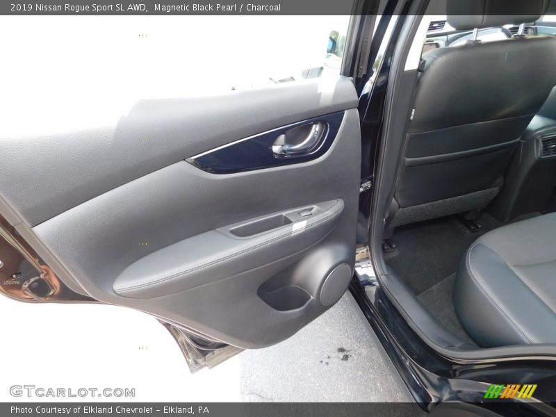 Magnetic Black Pearl / Charcoal 2019 Nissan Rogue Sport SL AWD