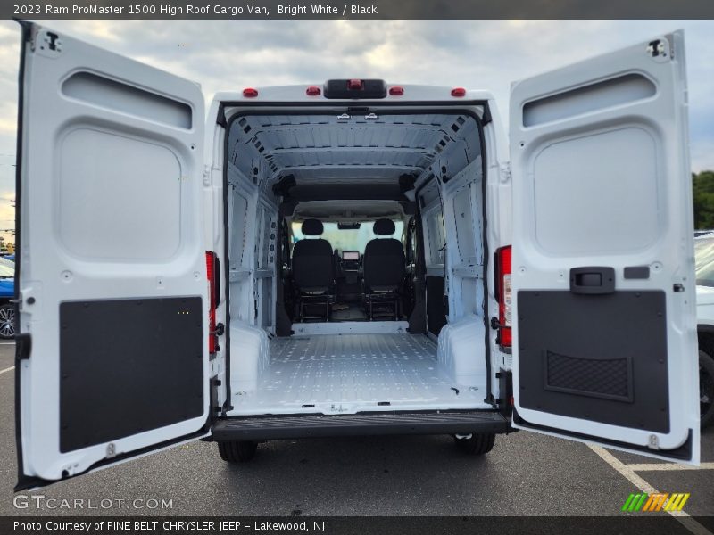 Bright White / Black 2023 Ram ProMaster 1500 High Roof Cargo Van