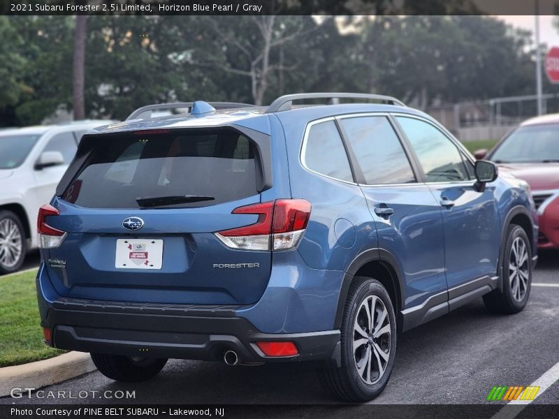 Horizon Blue Pearl / Gray 2021 Subaru Forester 2.5i Limited