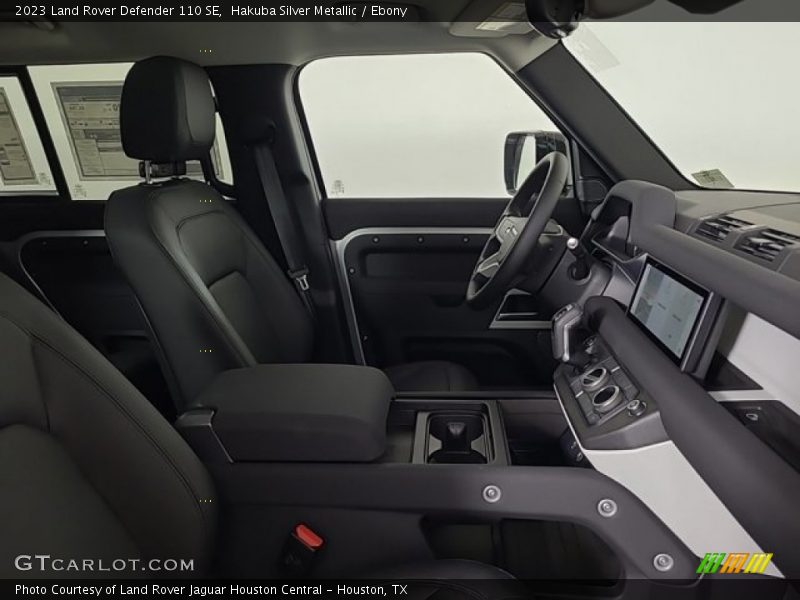 Hakuba Silver Metallic / Ebony 2023 Land Rover Defender 110 SE