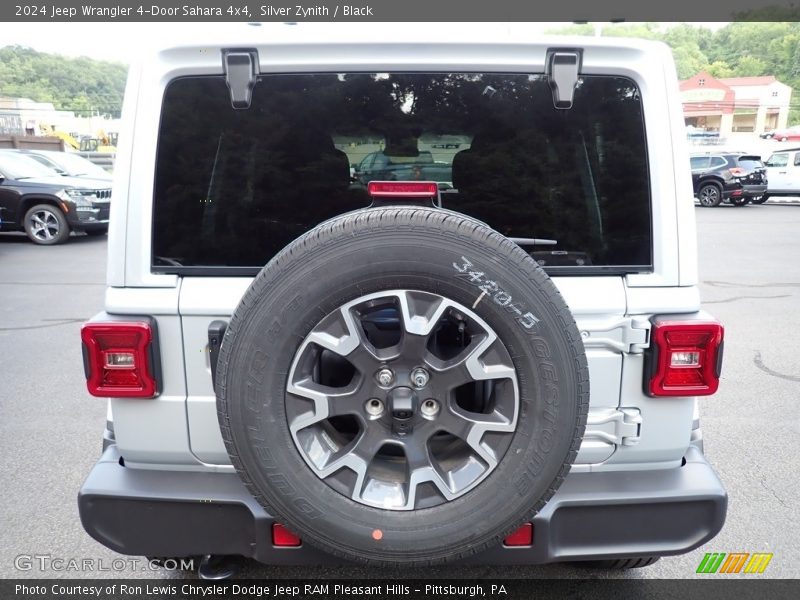 Silver Zynith / Black 2024 Jeep Wrangler 4-Door Sahara 4x4