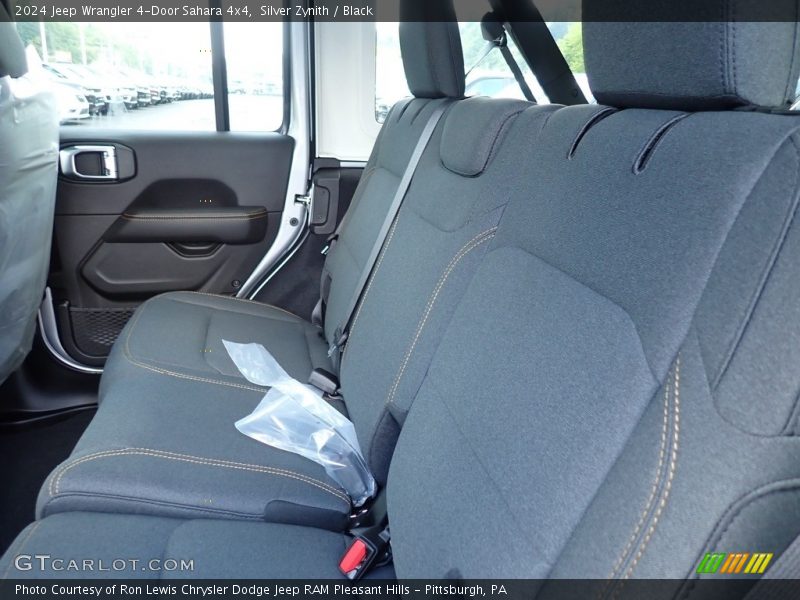 Silver Zynith / Black 2024 Jeep Wrangler 4-Door Sahara 4x4