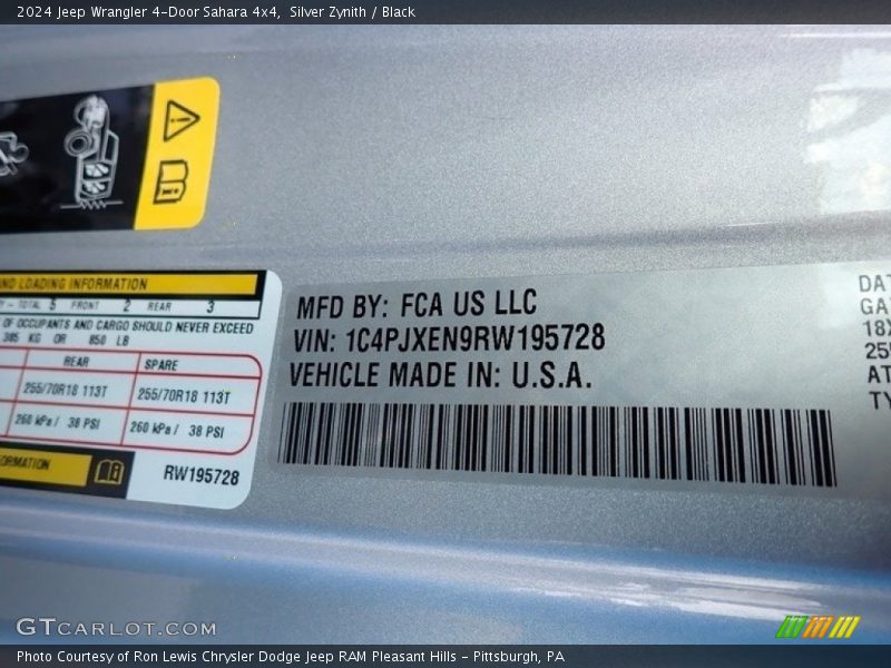 Silver Zynith / Black 2024 Jeep Wrangler 4-Door Sahara 4x4