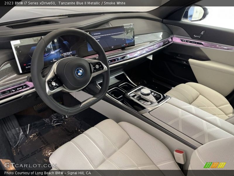  2023 i7 Series xDrive60 Smoke White Interior