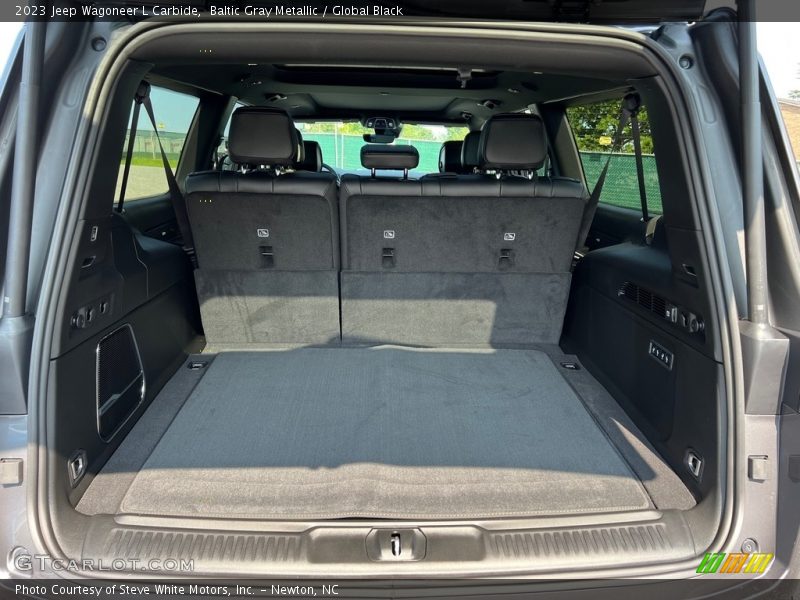  2023 Wagoneer L Carbide Trunk