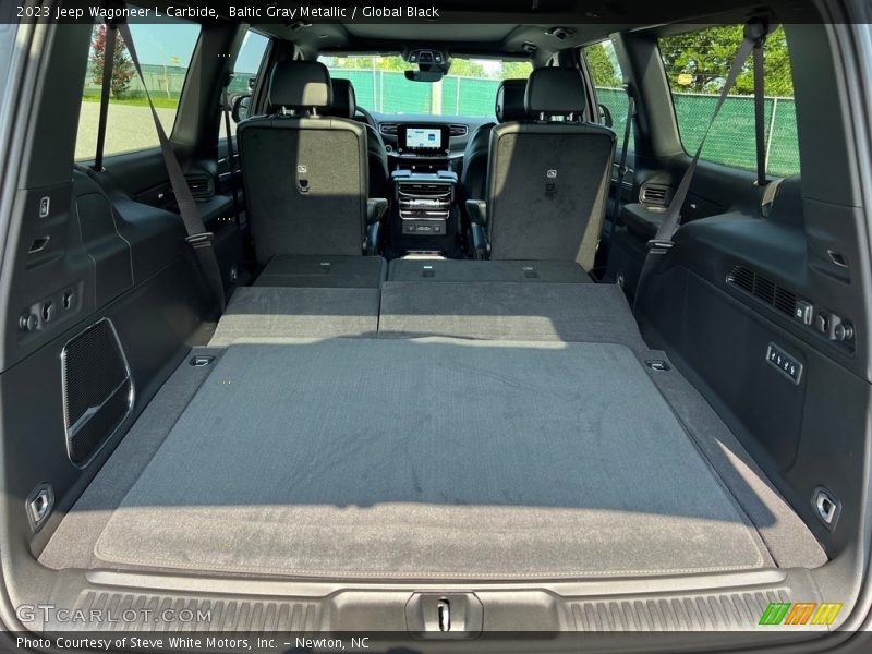  2023 Wagoneer L Carbide Trunk