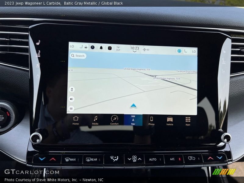 Navigation of 2023 Wagoneer L Carbide