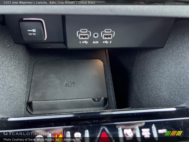 Baltic Gray Metallic / Global Black 2023 Jeep Wagoneer L Carbide