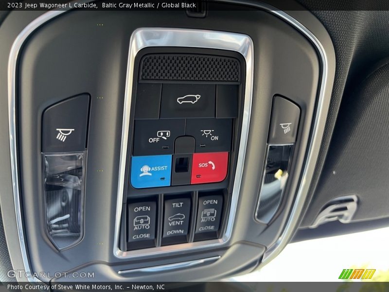 Controls of 2023 Wagoneer L Carbide