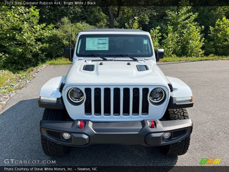 Bright White / Black 2023 Jeep Gladiator Rubicon 4x4