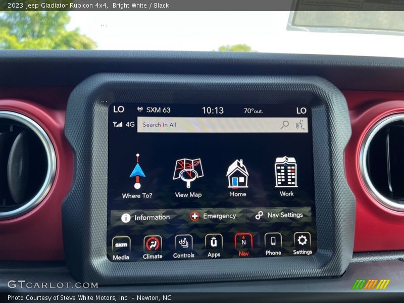 Controls of 2023 Gladiator Rubicon 4x4