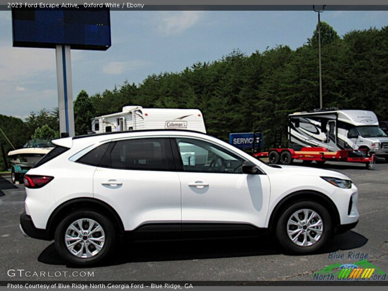 Oxford White / Ebony 2023 Ford Escape Active