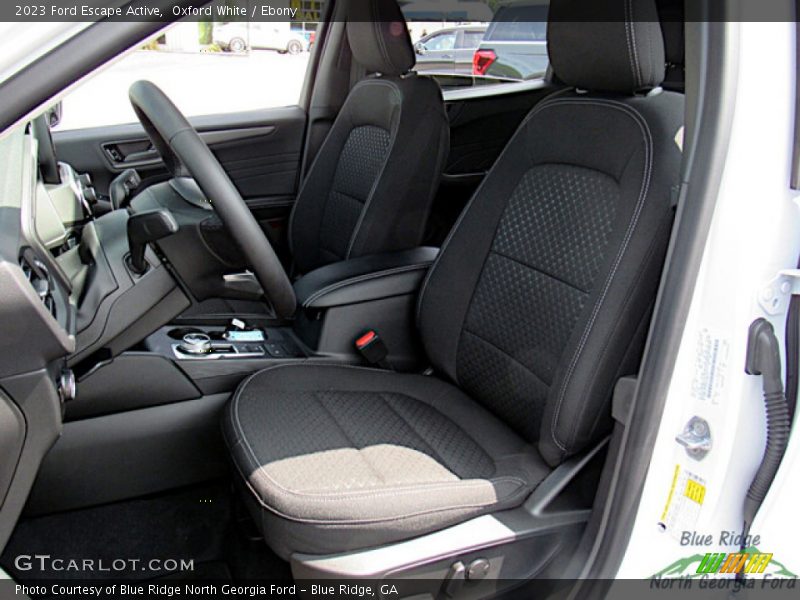 Oxford White / Ebony 2023 Ford Escape Active