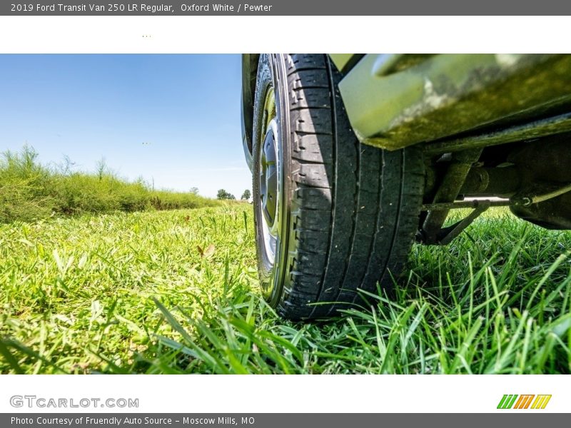 Oxford White / Pewter 2019 Ford Transit Van 250 LR Regular