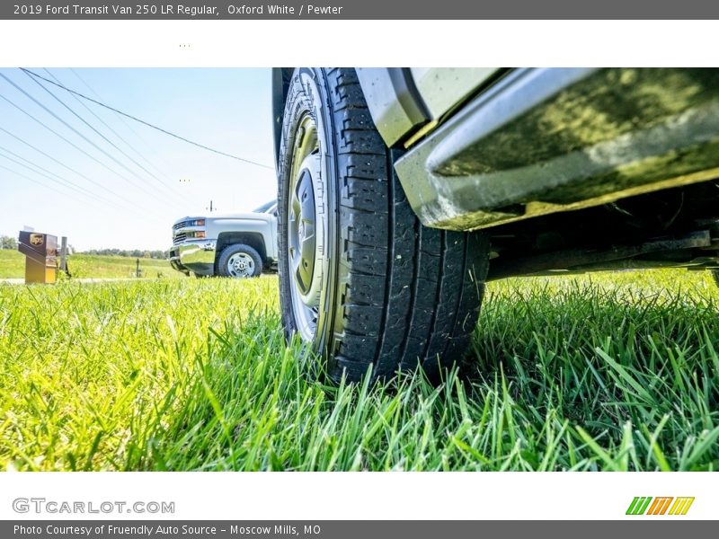 Oxford White / Pewter 2019 Ford Transit Van 250 LR Regular