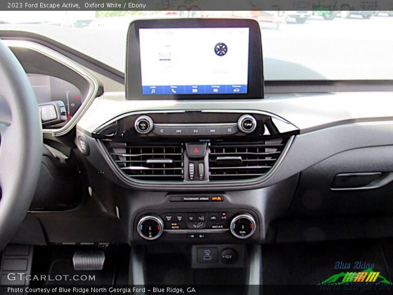 Oxford White / Ebony 2023 Ford Escape Active
