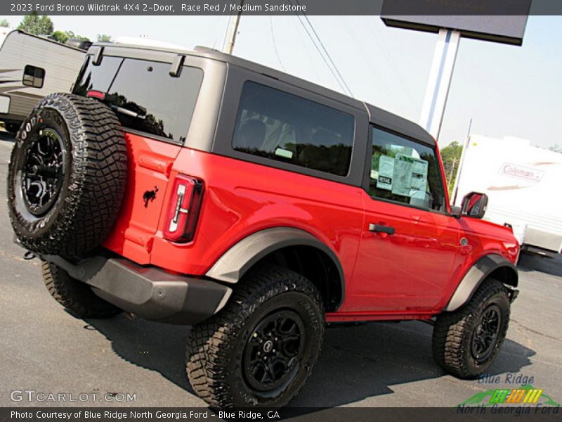 Race Red / Medium Sandstone 2023 Ford Bronco Wildtrak 4X4 2-Door