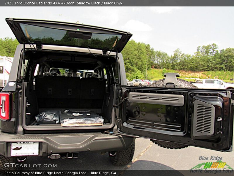 Shadow Black / Black Onyx 2023 Ford Bronco Badlands 4X4 4-Door