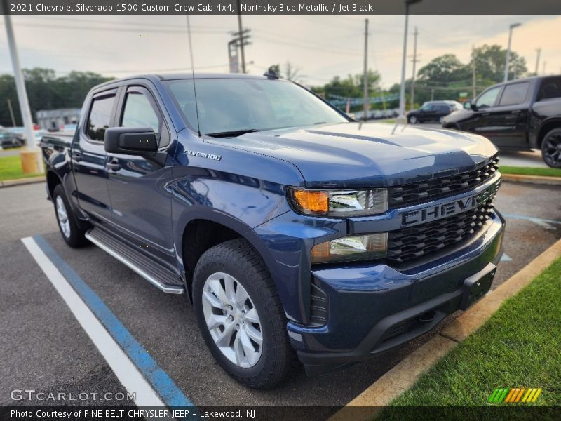 Front 3/4 View of 2021 Silverado 1500 Custom Crew Cab 4x4