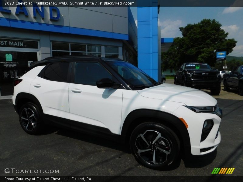 Summit White / Jet Black/Red Accent 2023 Chevrolet TrailBlazer RS AWD