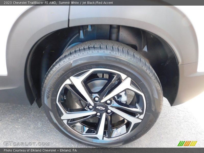 Summit White / Jet Black/Red Accent 2023 Chevrolet TrailBlazer RS AWD