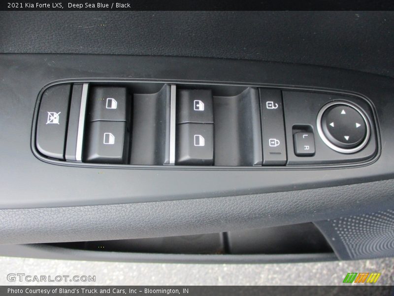Deep Sea Blue / Black 2021 Kia Forte LXS
