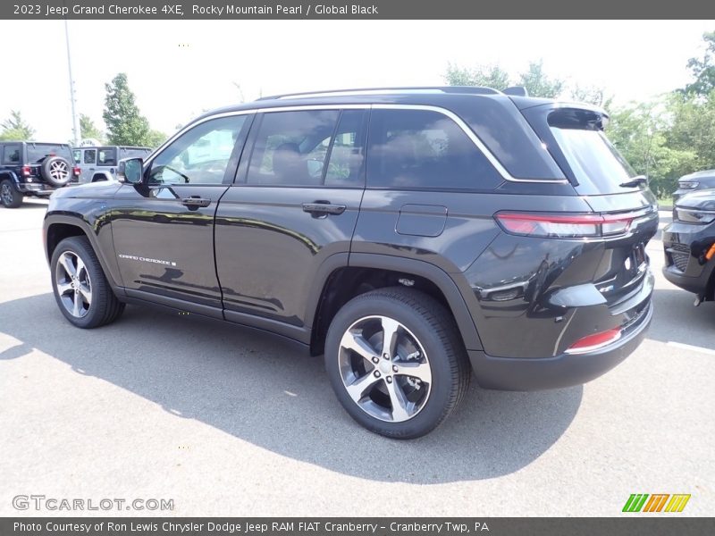 Rocky Mountain Pearl / Global Black 2023 Jeep Grand Cherokee 4XE