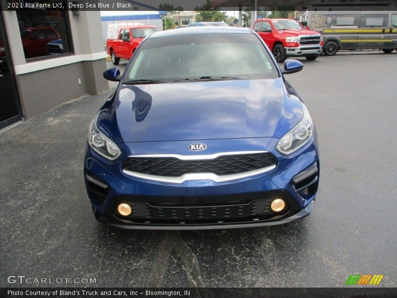Deep Sea Blue / Black 2021 Kia Forte LXS