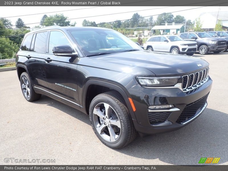 Rocky Mountain Pearl / Global Black 2023 Jeep Grand Cherokee 4XE