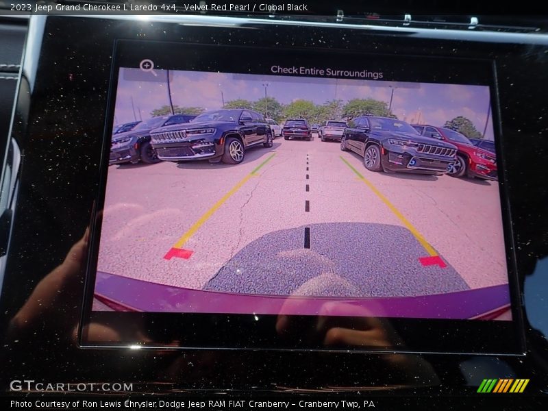 Velvet Red Pearl / Global Black 2023 Jeep Grand Cherokee L Laredo 4x4