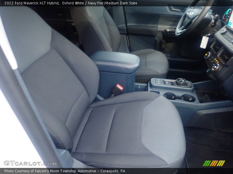 Oxford White / Navy Pier/Medium Dark Slate 2022 Ford Maverick XLT Hybrid