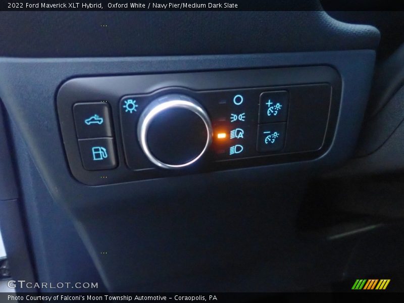 Oxford White / Navy Pier/Medium Dark Slate 2022 Ford Maverick XLT Hybrid