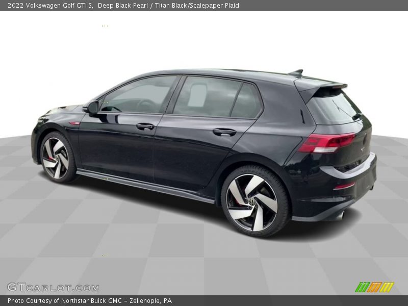 Deep Black Pearl / Titan Black/Scalepaper Plaid 2022 Volkswagen Golf GTI S
