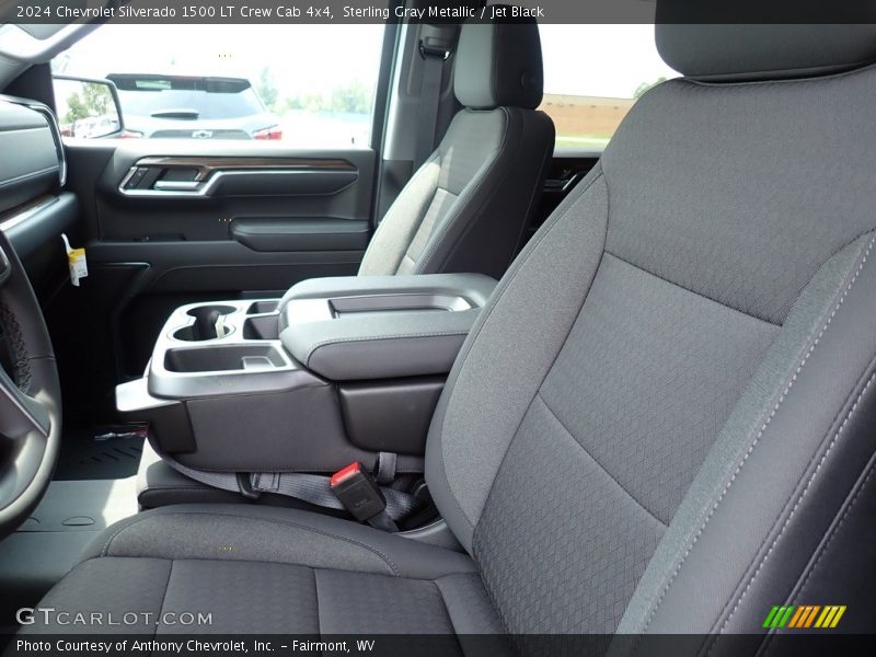 Sterling Gray Metallic / Jet Black 2024 Chevrolet Silverado 1500 LT Crew Cab 4x4