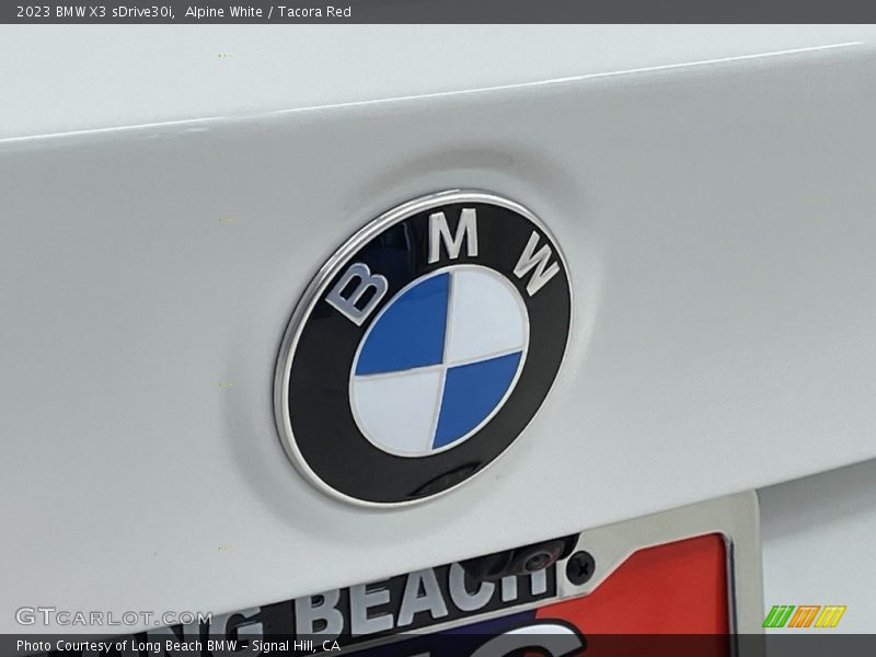 Alpine White / Tacora Red 2023 BMW X3 sDrive30i