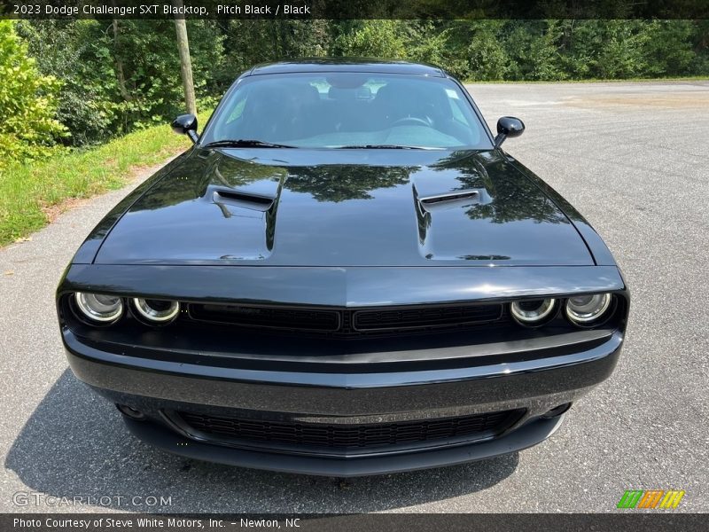 Pitch Black / Black 2023 Dodge Challenger SXT Blacktop