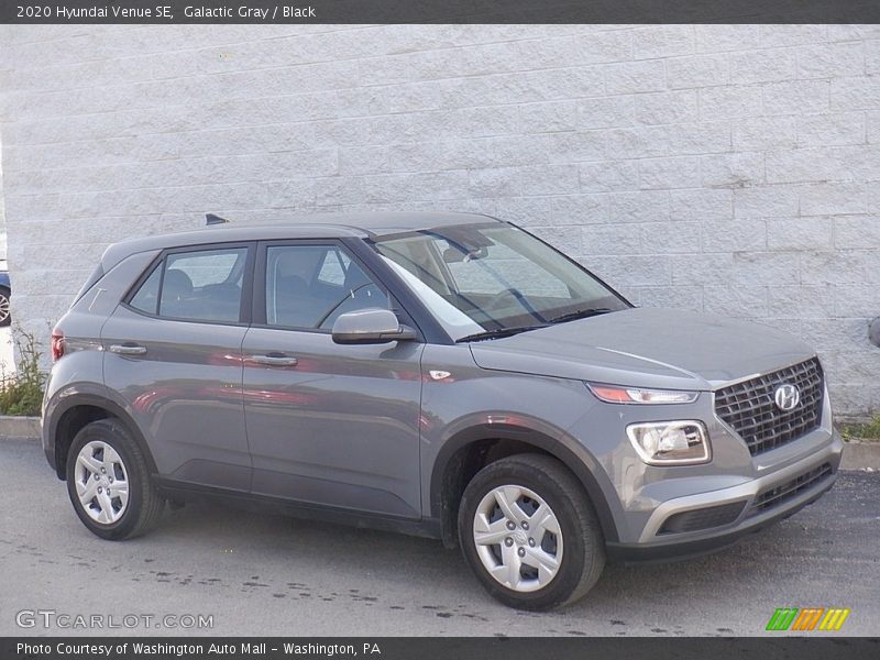 Front 3/4 View of 2020 Venue SE