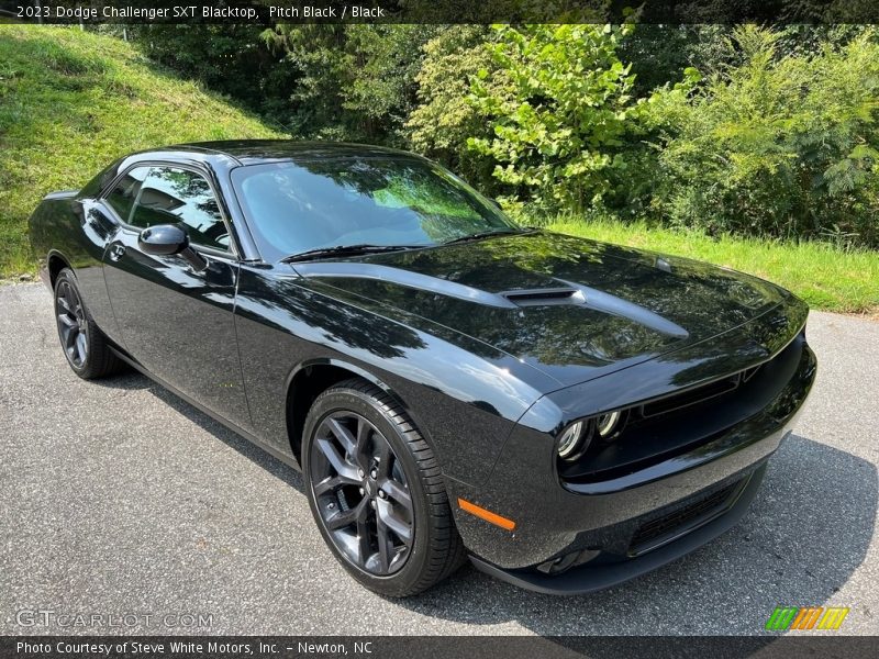 Pitch Black / Black 2023 Dodge Challenger SXT Blacktop