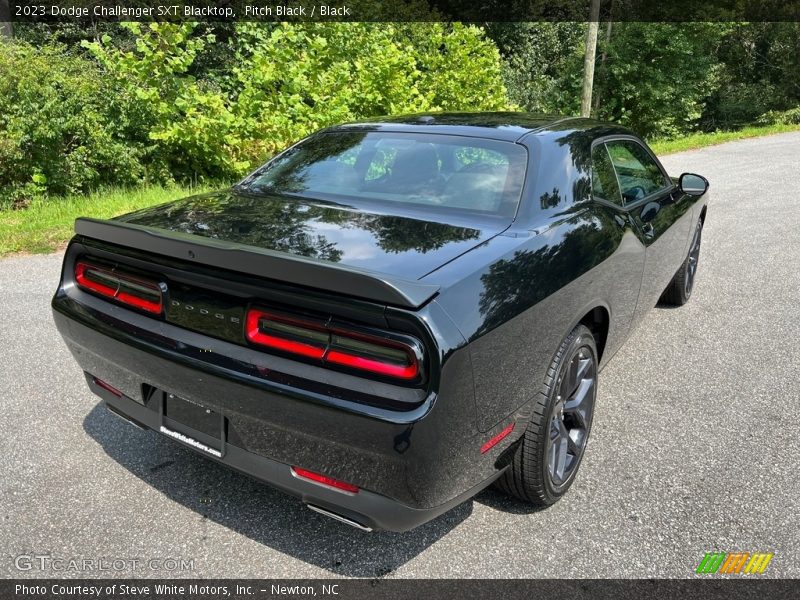 Pitch Black / Black 2023 Dodge Challenger SXT Blacktop