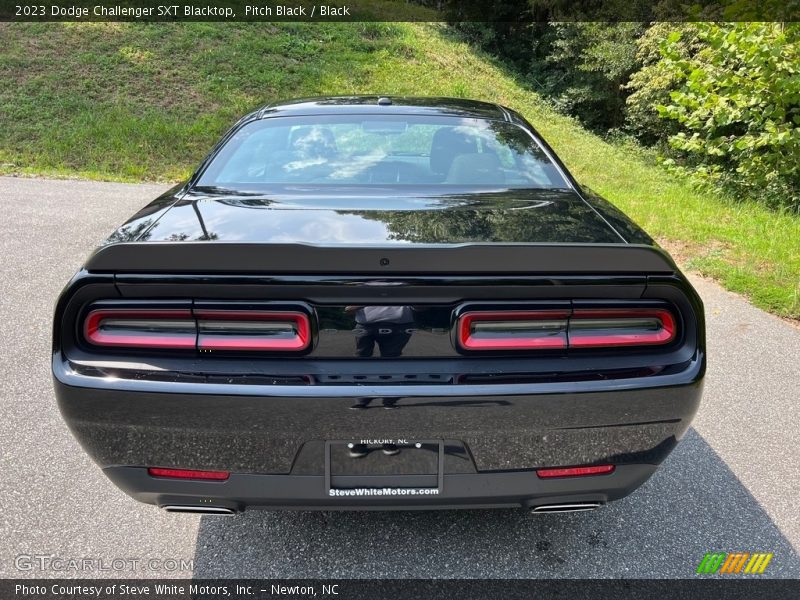 Pitch Black / Black 2023 Dodge Challenger SXT Blacktop