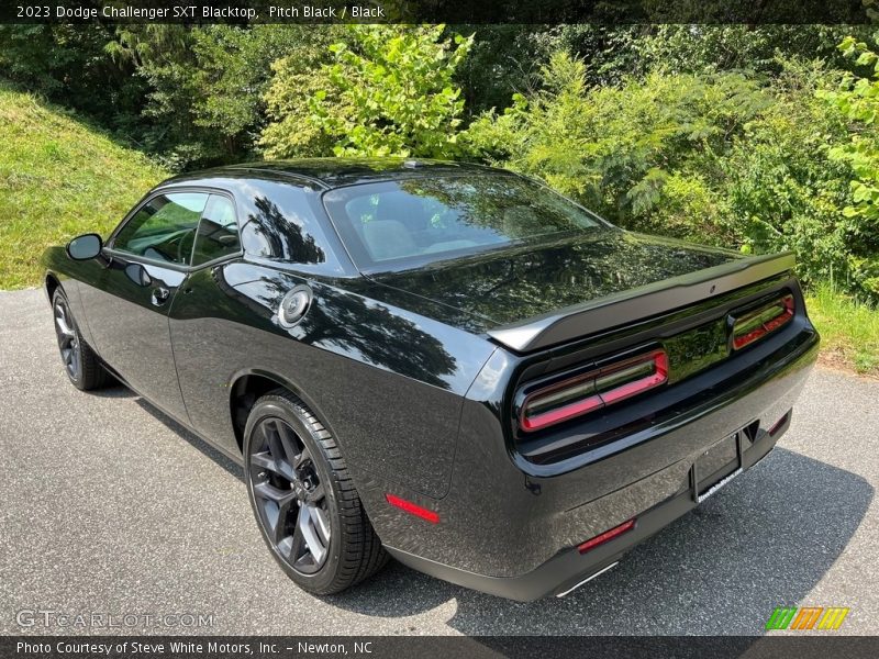 Pitch Black / Black 2023 Dodge Challenger SXT Blacktop