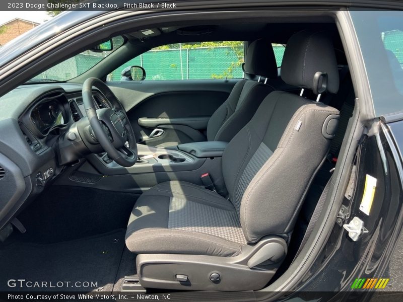 Pitch Black / Black 2023 Dodge Challenger SXT Blacktop