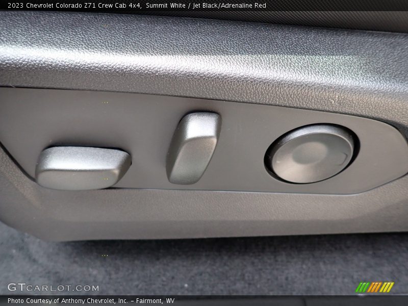 Summit White / Jet Black/Adrenaline Red 2023 Chevrolet Colorado Z71 Crew Cab 4x4