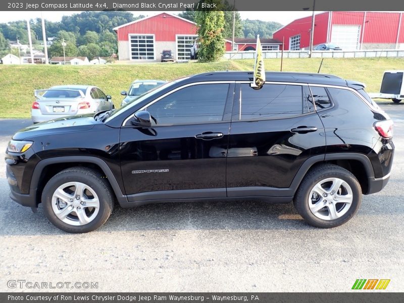 Diamond Black Crystal Pearl / Black 2023 Jeep Compass Latitude 4x4